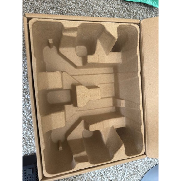 NETGEAR 4-Stream WiFi 6 Router (R6700AX) AX1800 - Picture 12 of 13